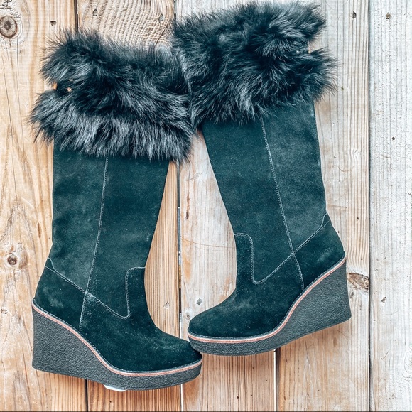 UGG Shoes - UGG boots size 7 NWT